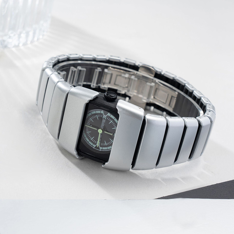 Smartwatch Trending Watches For Men - นาฬิกาข้อมือผู้ชายสไตล์พังก์ UTHAI แฟชั่นทันสมัย สายพลาสติกแบบปรับแต่งได้ นาฬิกาควอตซ์ลำลองสำหรับธุรกิจและชีวิตประจำวัน