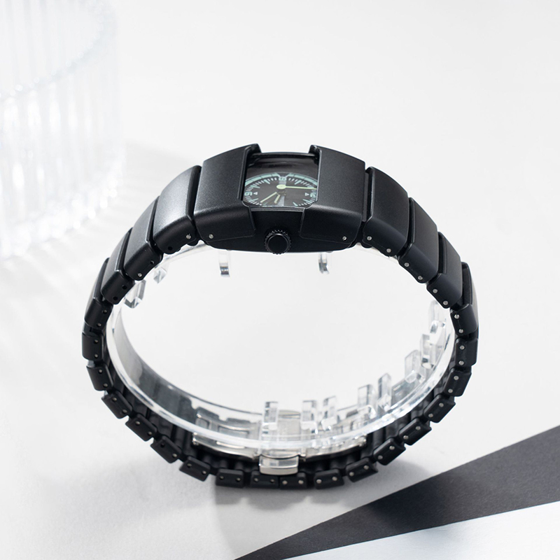 นาฬิกาข้อมือผู้ชายสไตล์พังก์ U - Smartwatch Trending Watches For Men บทวิจารณ์และราคา