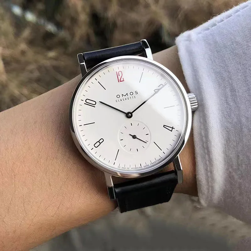 นาฬิกาข้อมือผู้ชายแบบกลไกอัตโน - Omega Watch Constellation บทวิจารณ์และราคา